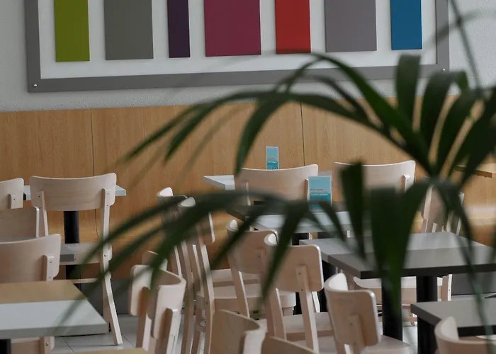 Ξενοδοχείο Centre Alpexpo 2*