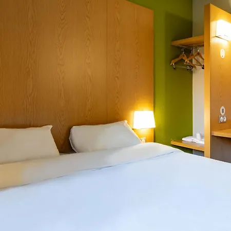 Centre Alpexpo Hotel 2*