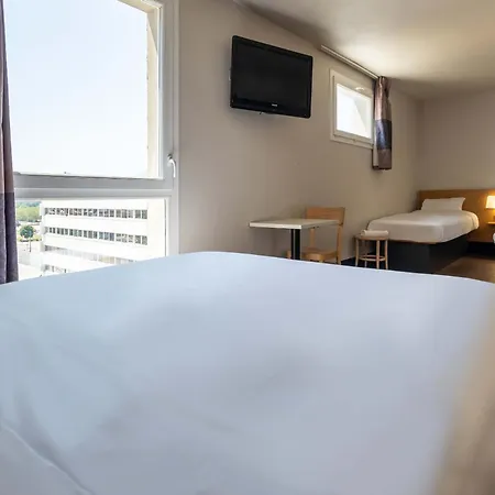 Centre Alpexpo Hotel