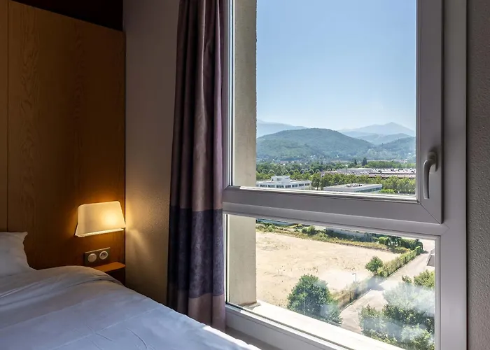 Centre Alpexpo Готель Гренобль