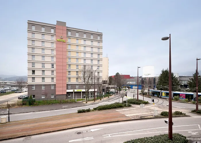 Готель Centre Alpexpo 2*