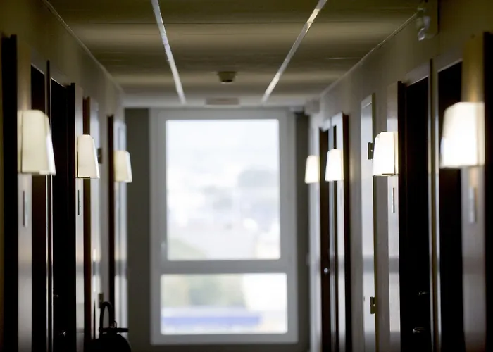 Готель Centre Alpexpo Гренобль